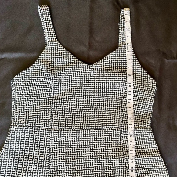 SHEIN Daisy Mermaid Dress Size Large Black & Silver Pattern Zipper Polyester - Picture 5 of 8